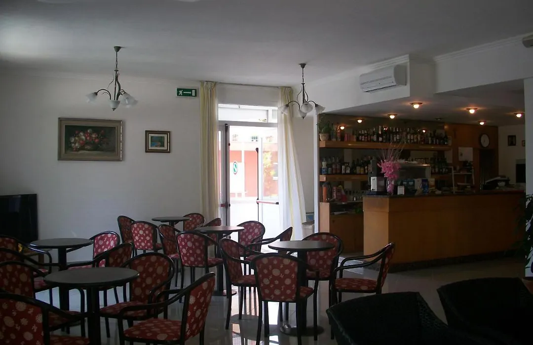 Hotel Liliana-1